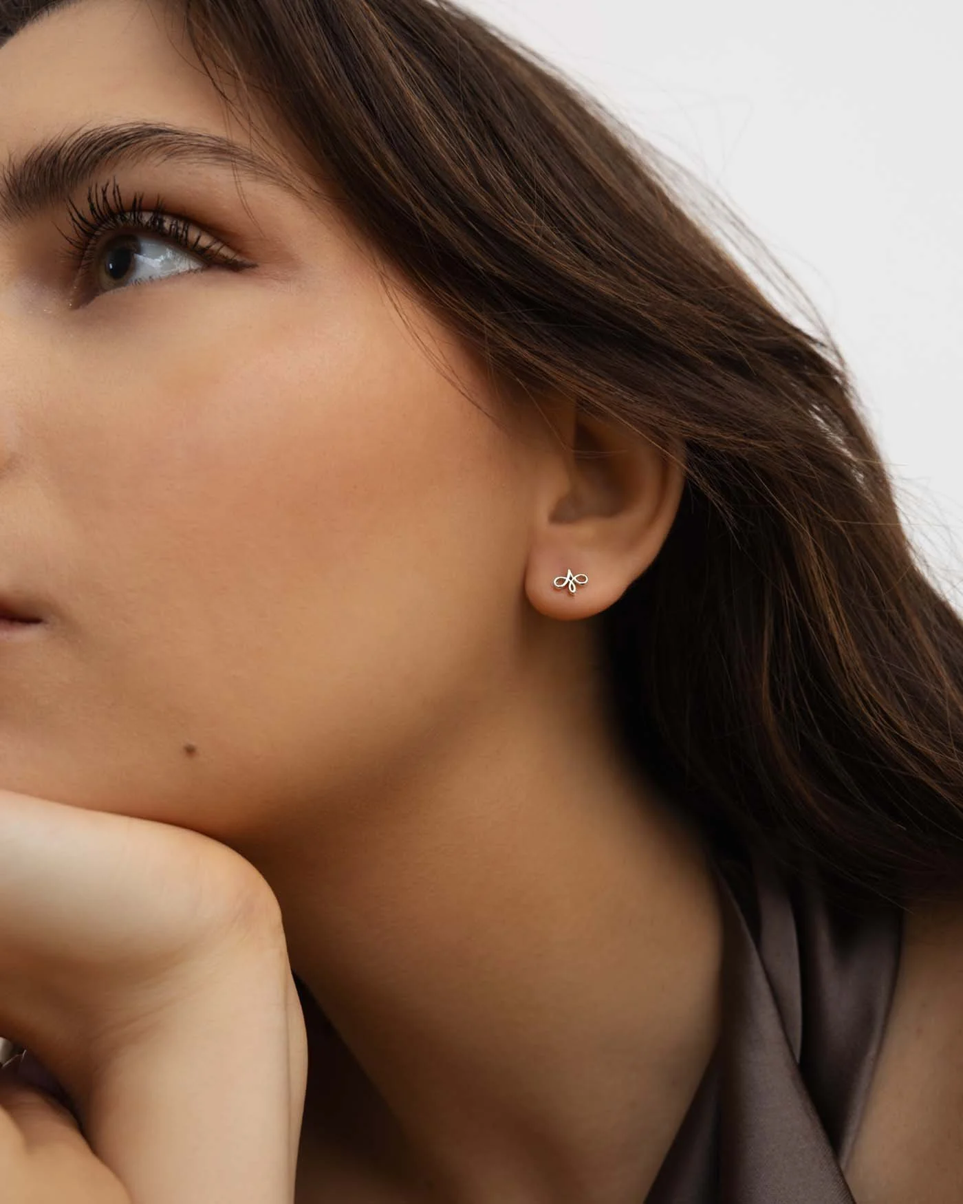 Orecchino Logo - Image 4